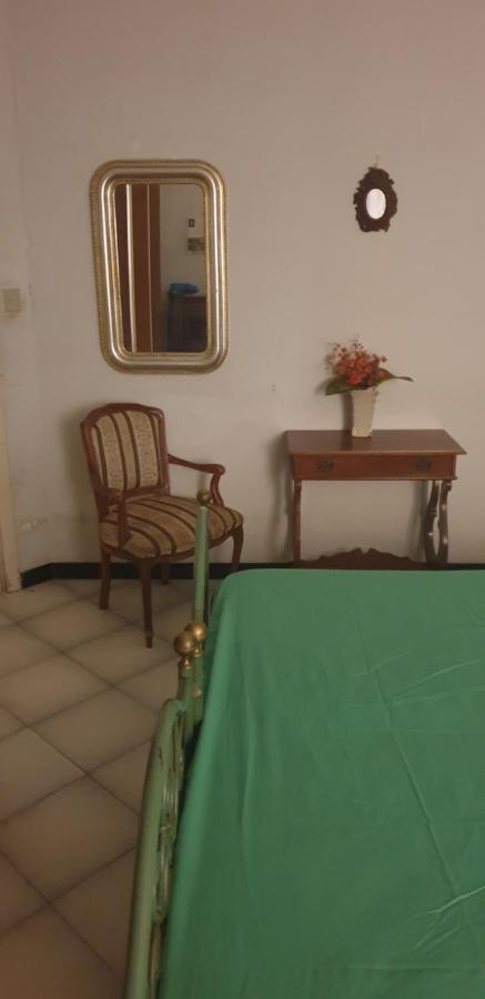 Casa Vacanze Cagliari, Екстериор снимка